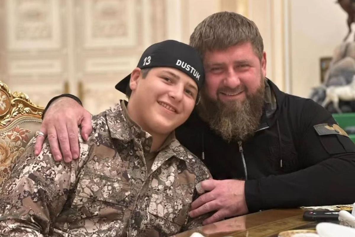 Кадыров показал, как его 15-летний сын избил человека / фото instagram.com/adam_benoevsky_k13