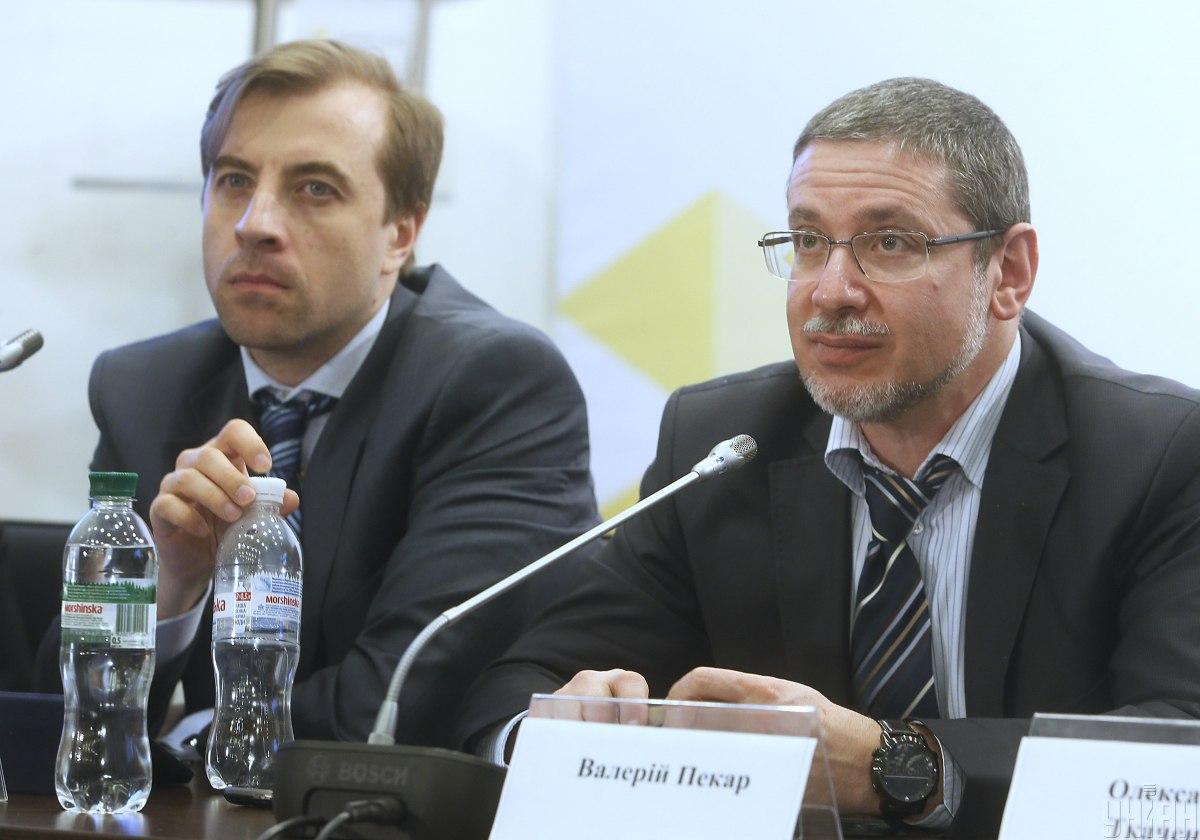 Українцям потрібно обрати іншу модель мислення, щоб правильно реалізувати економічну модернізацію всередині держави, вказав Длігач / фото УНІАН, Синиця Олександр Українцям потрібно обрати іншу модель мислення, щоб правильно реалізувати економічну модернізацію всередині держави, вказав Длігач / фото УНІАН, Синиця Олександр