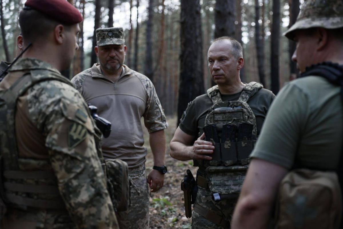 Александр Сырский рассказал о ситуации на восточном направлении / фото t.me/militarymediacenter Александр Сырский рассказал о ситуации на восточном направлении / фото t.me/militarymediacenter