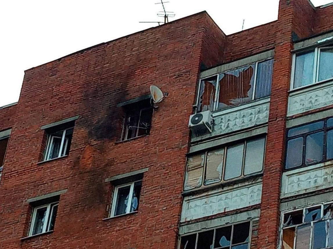 Нічні вибухи в Курську: губернатор 'спалив' наслідки 'відбитої' атаки безпілотника (фото) Нічні вибухи в Курську: губернатор 'спалив' наслідки 'відбитої' атаки безпілотника (фото)