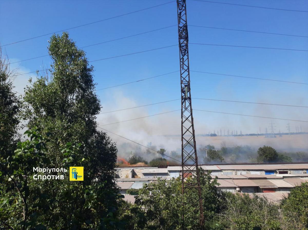 В Маріуполі партизани підпалили базу окупантів / фото Маріуполь Спротив