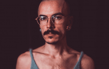 "Все одно на трагедії": український співак втік за кордон і "наплював" на батьківщину