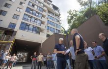 Кличко: Дома на Глубочицкой, в которые попали российские ракеты, полностью восстановлены, завершается благоустройство