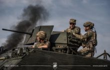 Бойцам "Азова" не дают западное оружие и не допускают к тренировкам с НАТО, - The Times