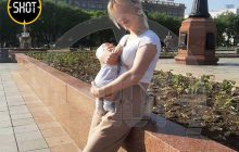 Кромсала разбитой бутылкой: в РФ пьяная мать пыталась жестоко убить двухлетнего сына (видео)