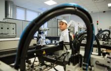 Скандальний монополіст з 2000-х взяв виробництво документів в Україні під контроль – ЗМІ