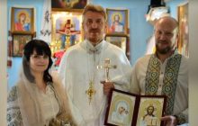 Пара військових обвінчалася після 26 років разом: "фронтова" історія кохання (відео)