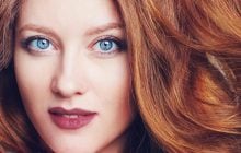 Опять 25: какой цвет волос реально молодит женщину после 50 (фото)