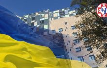 Пораненій у Чернігові 12-річній дівчинці провели першу операцію: медики борються за її життя