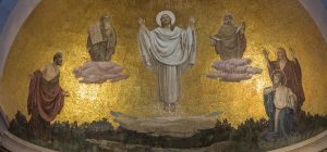 6 августа: церковный праздник сегодня, кого на Спаса нужно угостить пирожками с яблоками