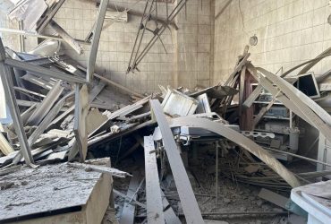 Росіяни завдали удару по Херсону: загинув лікар, медсестра зазнала поранення (фото)