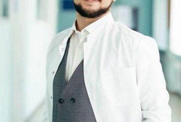 Радовался первому рабочему дню: история врача, погибшего во время обстрела Херсона (фото)