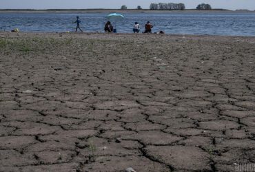 Два месяца после катастрофы: как сегодня выглядит Каховское водохранилище (фоторепортаж)