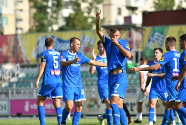 Ярмоленко забив сотий гол в УПЛ: Динамо у яскравому матчі перемогло Оболонь