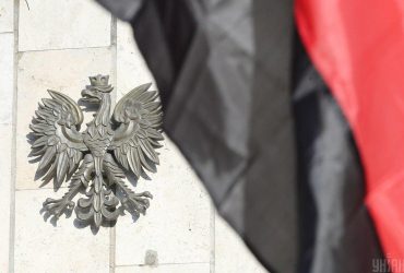 Скандал между Польшей и Беларусью из-за вертолета: активисты узнали детали