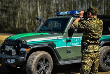 Ситуація на кордоні з Білоруссю критична: польські прикордонники просять армію допомогти