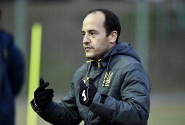 Жіноча збірна України з футболу залишилася без тренера: що сталося