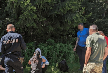 На кордоні з Румунією невдасі-ухилянту довелося викрити себе (фото)