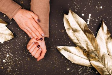 Маникюр на осень 2023: лучшие идеи для каждой модницы (фото)