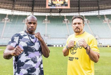 Названо імена рефері, які працюватимуть на чемпіонському поєдинку Усик - Дюбуа