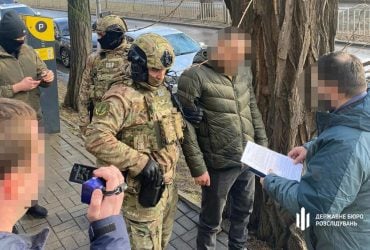 Деньги за боевые дни ВСУ пошли левым людям: на Днепропетровщине раскрыли схему (фото)