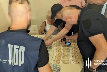 На Львівщині заступник командира військової частини змушував солдат будувати йому маєток