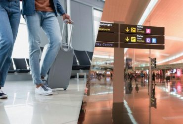 Ошибка с багажной биркой: опытная стюардесса раскрыла опасность для путешественников