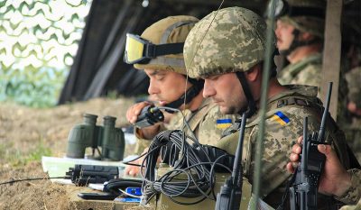 Открытки и яркие поздравления в стихах с Днем войск связи ВСУ