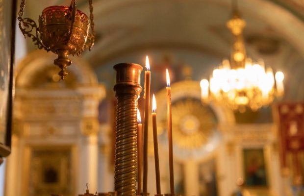 24 грудня: церковне свято сьогодні, звичаї та заборони в Різдвяний святвечір