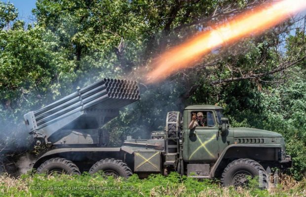 Астролог приголомшила прогнозом щодо закінчення війни в Україні