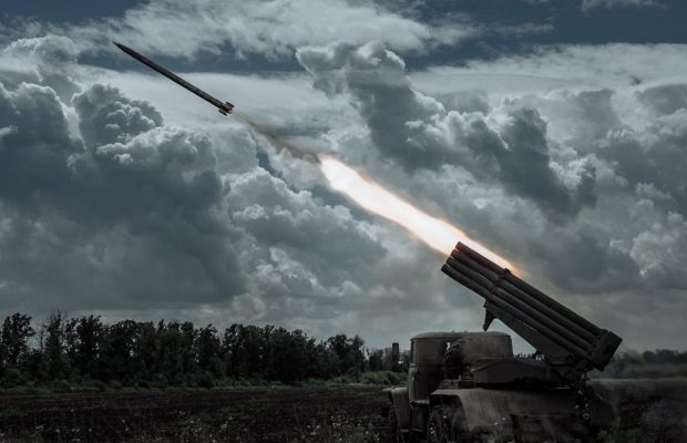 Астролог назвала точний день, коли Україну закидають ракетами