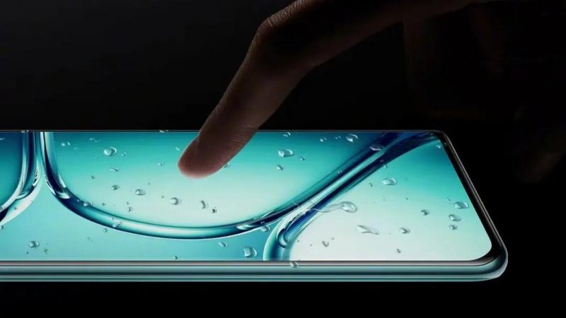 Ace 2 Pro сможет работать даже в условиях проливного дождя. / фото OnePlus Ace 2 Pro сможет работать даже в условиях проливного дождя. / фото OnePlus