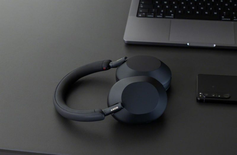 AirPods Max оказались не так уж и плохи, но первое место за гарнитурой Sony / фото Sony AirPods Max оказались не так уж и плохи, но первое место за гарнитурой Sony / фото Sony