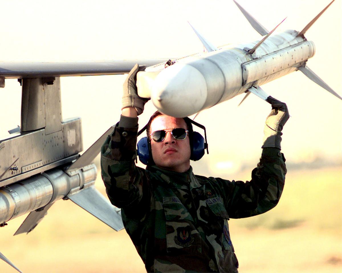 США закупят для Украины ракеты AMRAAM на 200 миллионов долларов / uk.wikipedia.org США закупят для Украины ракеты AMRAAM на 200 миллионов долларов / uk.wikipedia.org