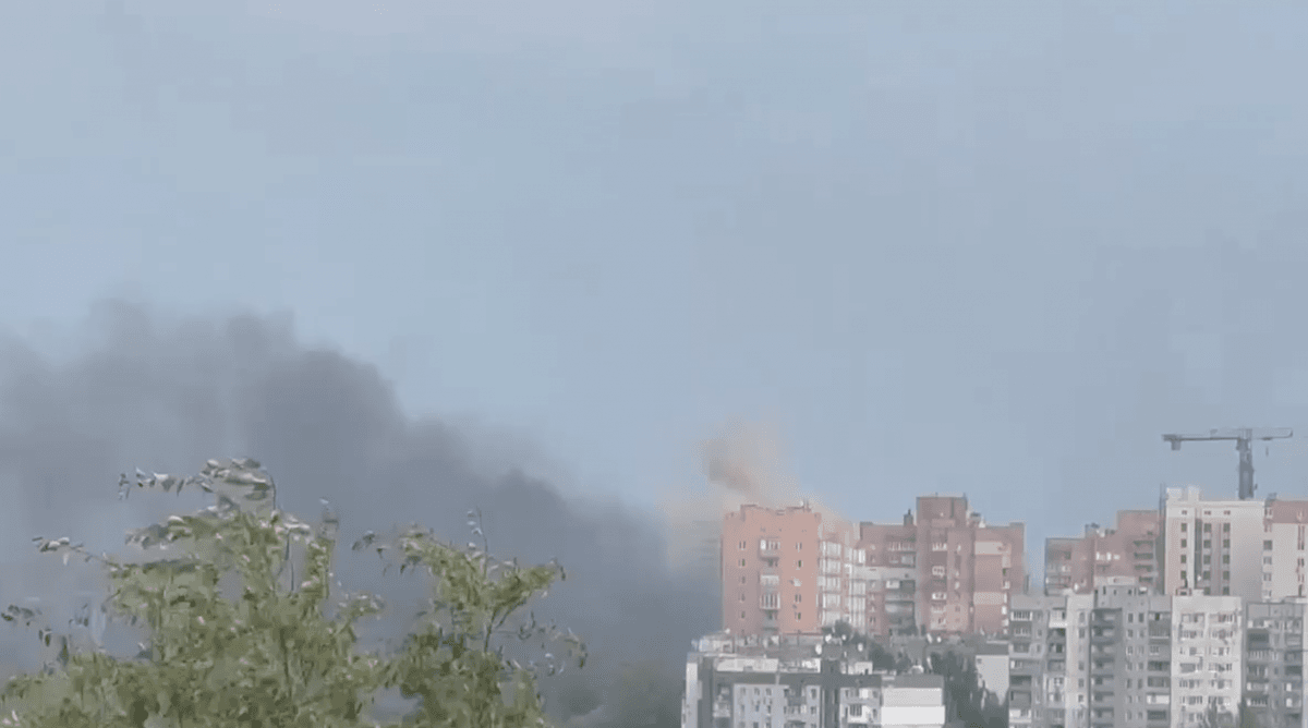 У Донецьку пролунали вибухи / скріншот У Донецьку пролунали вибухи / скріншот