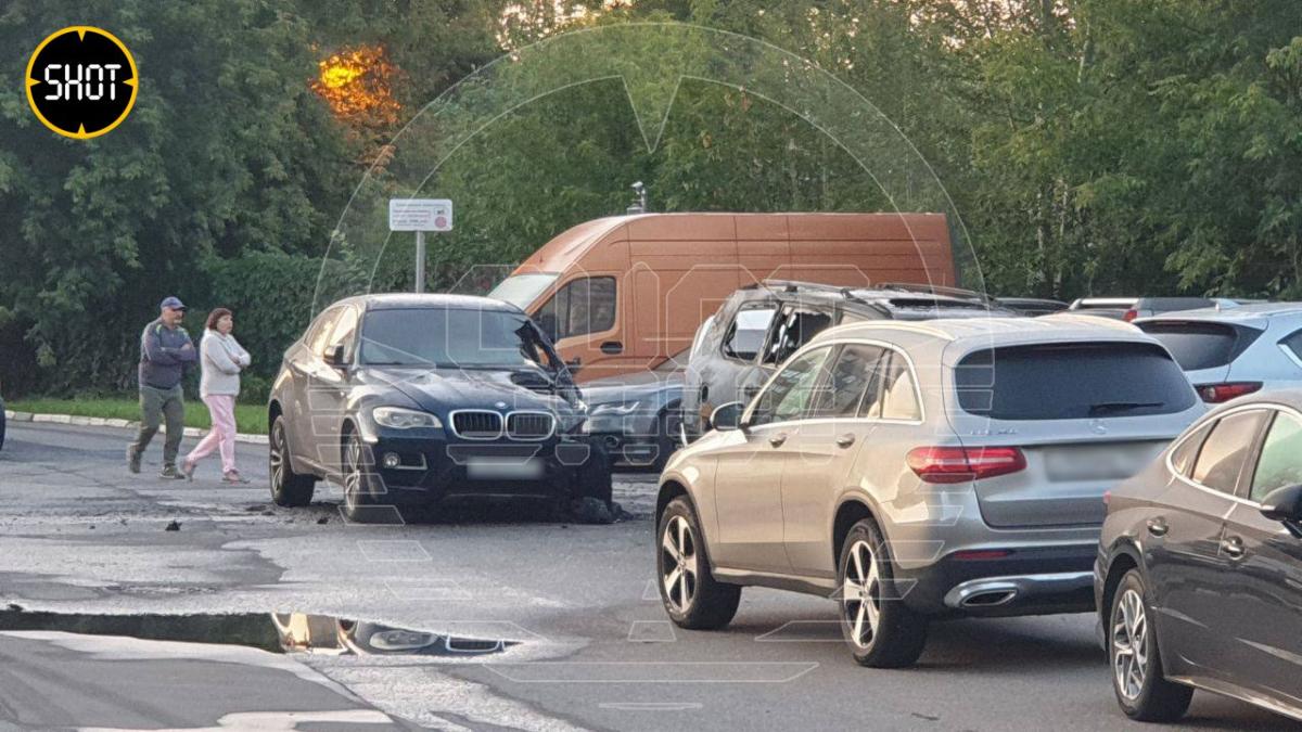 В РФ спалили авто конструктора радіолокаційних систем / t.me/shot_shot В РФ спалили авто конструктора радіолокаційних систем / t.me/shot_shot