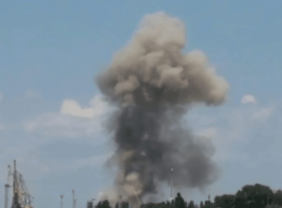 Вибух прогримів у Шевченківському районі міста / скріншот Вибух прогримів у Шевченківському районі міста / скріншот
