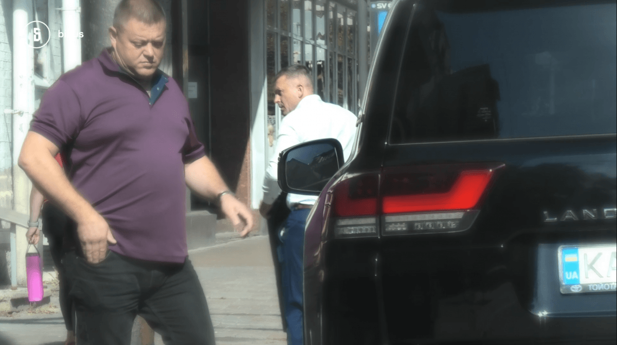 Нова автівка нардепа Молотка / bihus.info Нова автівка нардепа Молотка / bihus.info