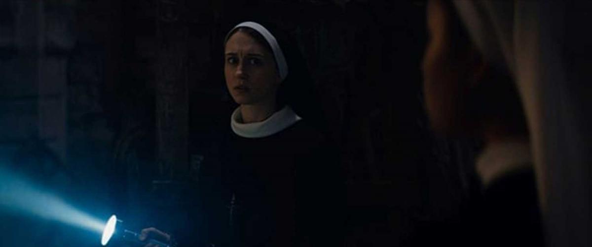 Кадр из фильма "Монахиня II" / фото Warner Bros. Pictures