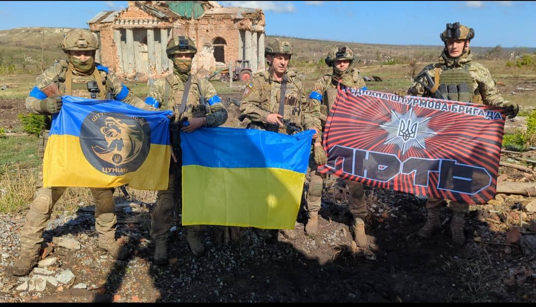 ЗСУ підніли стяг у Кліщіївці / фото t.me/Tsaplienko ЗСУ підніли стяг у Кліщіївці / фото t.me/Tsaplienko