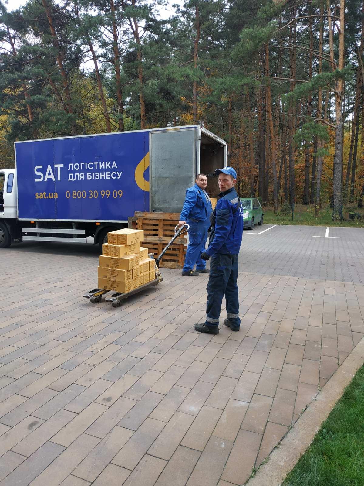 До свого Дня народження транспортна компанія SAT перевезла безкоштовно 210 тонн гуманітарного вантажу До свого Дня народження транспортна компанія SAT перевезла безкоштовно 210 тонн гуманітарного вантажу