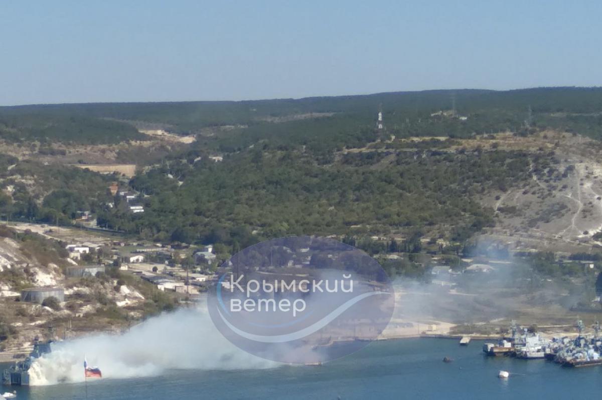 ЗСУ завдали удару по командному пункту окупантів біля Верхньосадового / фото "Крымский ветер" ЗСУ завдали удару по командному пункту окупантів біля Верхньосадового / фото "Крымский ветер"
