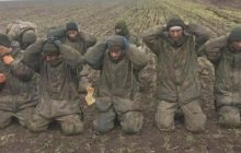 Без жодного пострілу: на Луганському напрямку було взято в полон 19 окупантів (відео)