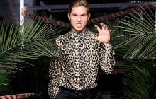 "Наживається на крові військових": у мережі розсекретили, чому Остапчук їздить за кордон