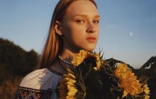 Відома актриса розповіла про роботу за кордоном: "Міняла підгузки у будинку престарілих"