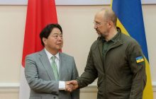 Не зброя: Японія анонсувала пакет допомоги Україні