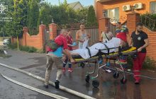 В Одесі через "зарядку" спалахнула пожежа: чоловік з донечкою - у важкому стані (фото)
