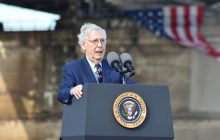 Лидер республиканцев в Сенате США резко высказался о помощи Украине