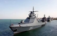 Россия заявила, что пять морских дронов атаковали корабль в Черном море