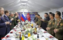 На прощание вручили дроны: в РФ под воинственный марш провели домой Ким Чен Ына (видео)